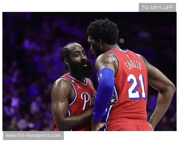 哈登终场前连续助攻，76人在主场拿到关键胜利